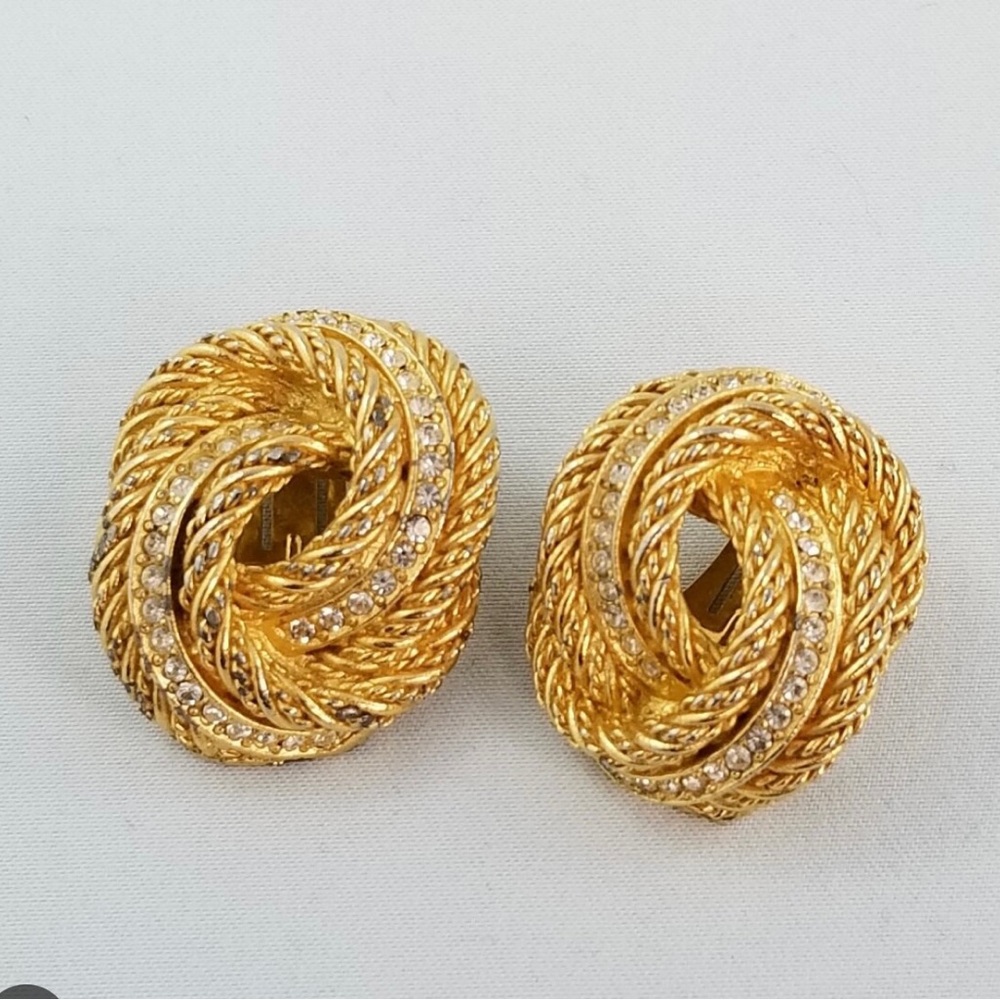 VTG Christian Dior Clip-On Earrings